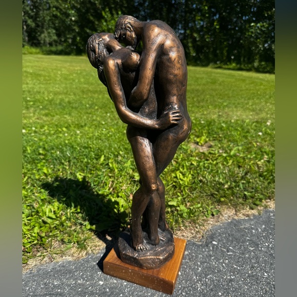 Austin Productions 1974 Other - Vintage Austin Production 1974 Bronze Couple Sculpture Passion Kiss